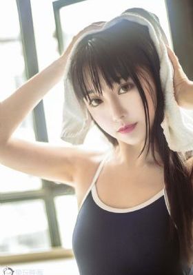 黄杏秀