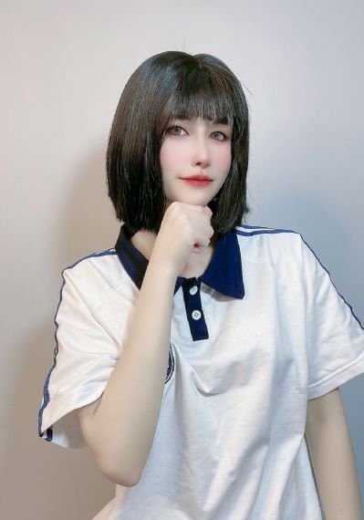 赤裸的美奈子